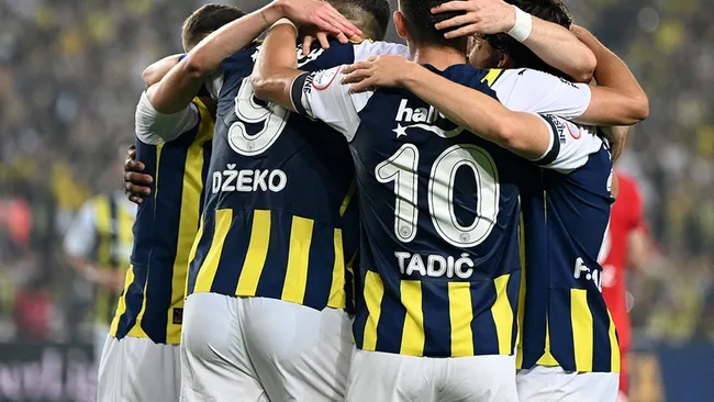 Fenerbahçe, Hatayspor'u farklı mağlup etti