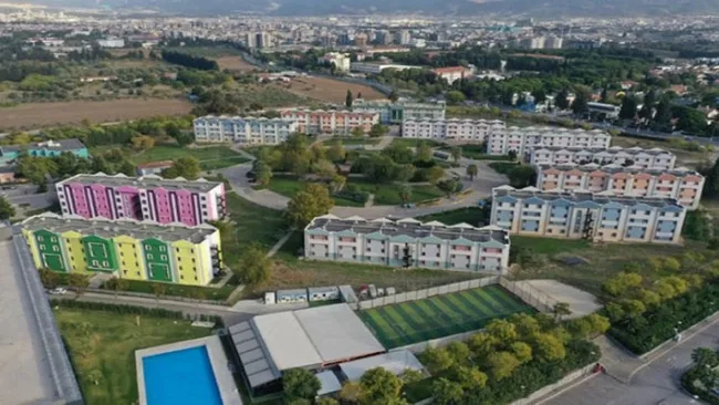 Ege Üniversitesi'nde yurt ücretlerine dev zam!