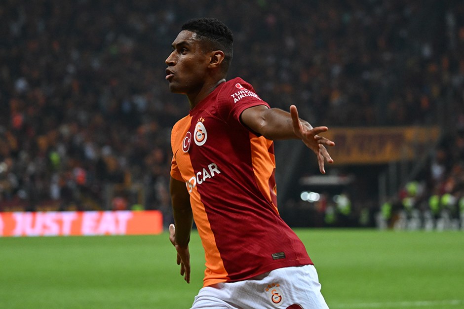 Galatasaray'dan Fenerbahçe'ye transfer çalımı: Tete...