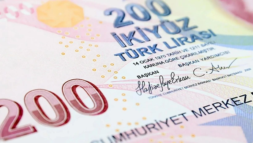 Yeni 200 TL ve 50 TL banknotlar tedavüle girdi