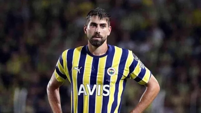 Fenerbahçe'de ilk ayrılık! Sözleşmesi feshediliyor