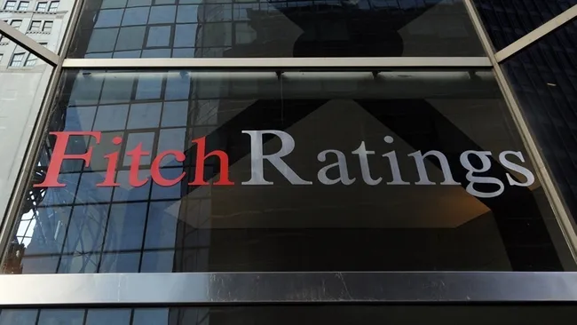 Fitch, Türkiye'nin kredi notunu yükseltti