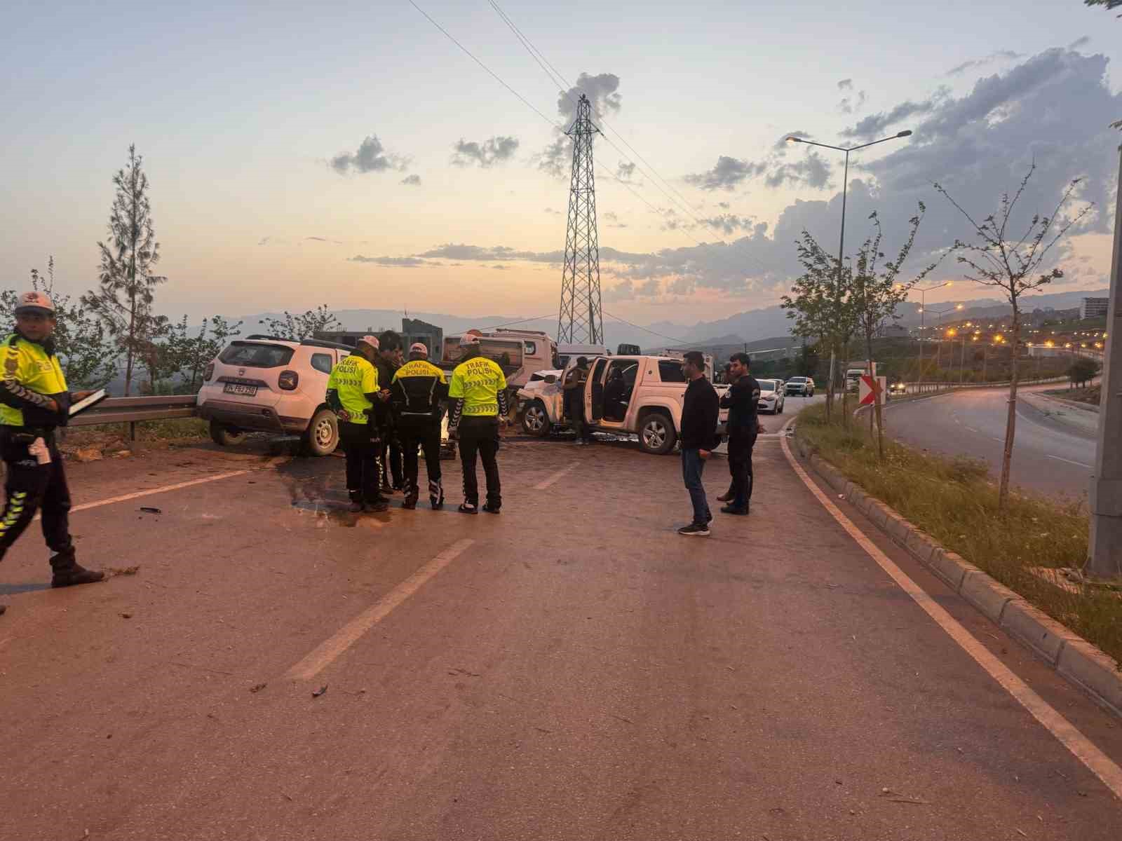 Şırnak’ta trafik kazası: 2 ölü, 3 yaralı
