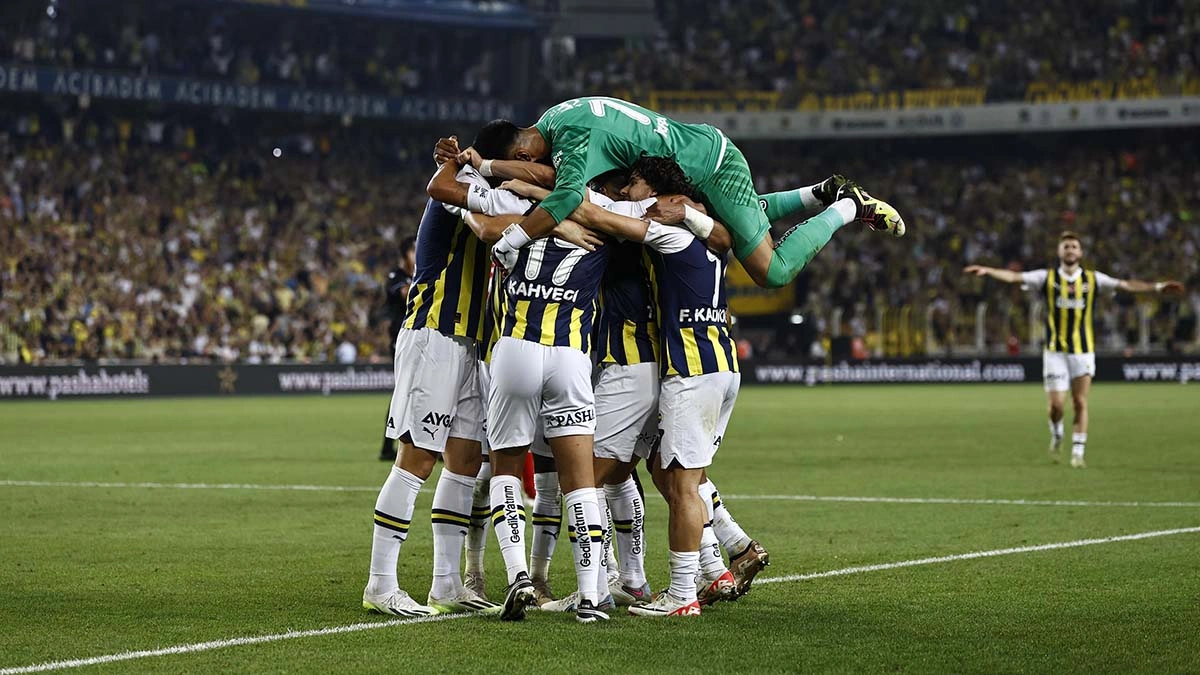 Tayfun Ünlü'nün kaleminden: Fenerbahçe'de rakip Antalyaspor! 