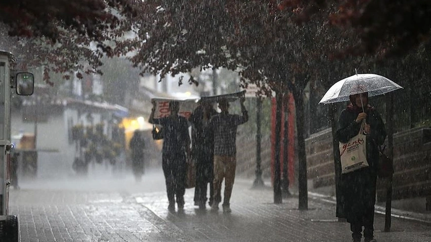 Meteoroloji saat vererek uyardı! Kuvvetli sağanak geliyor