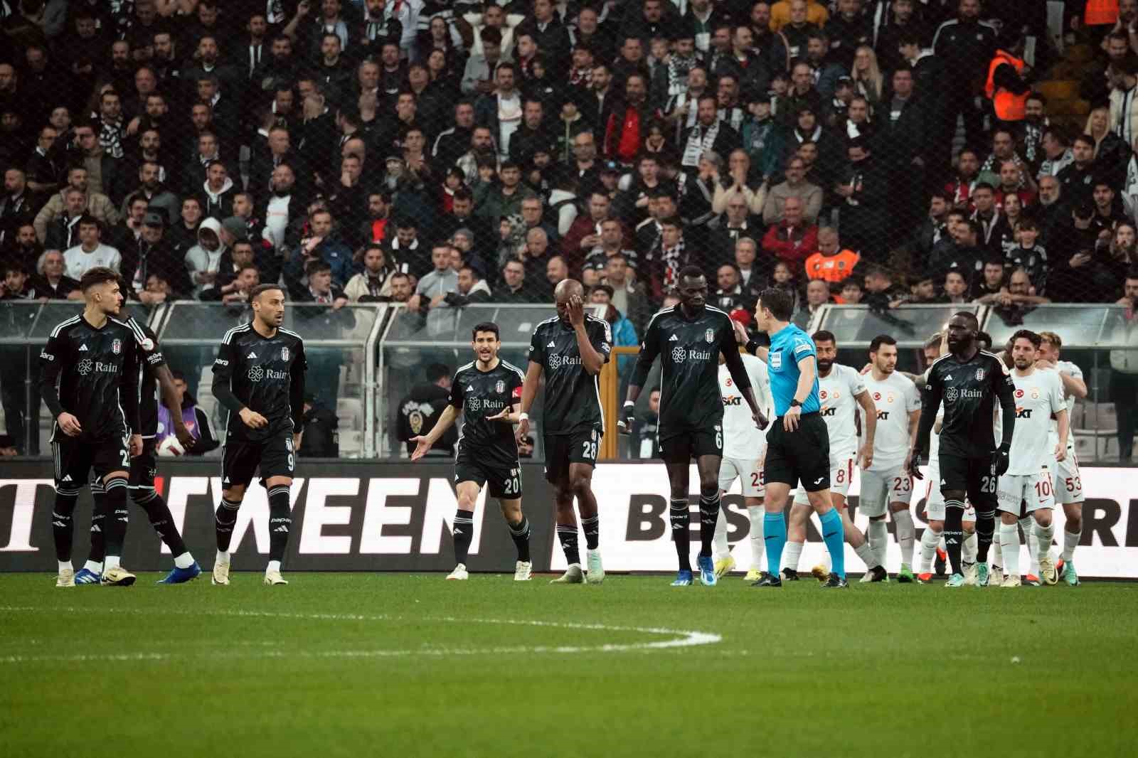 Beşiktaş, 6 maç sonra kaybetti
