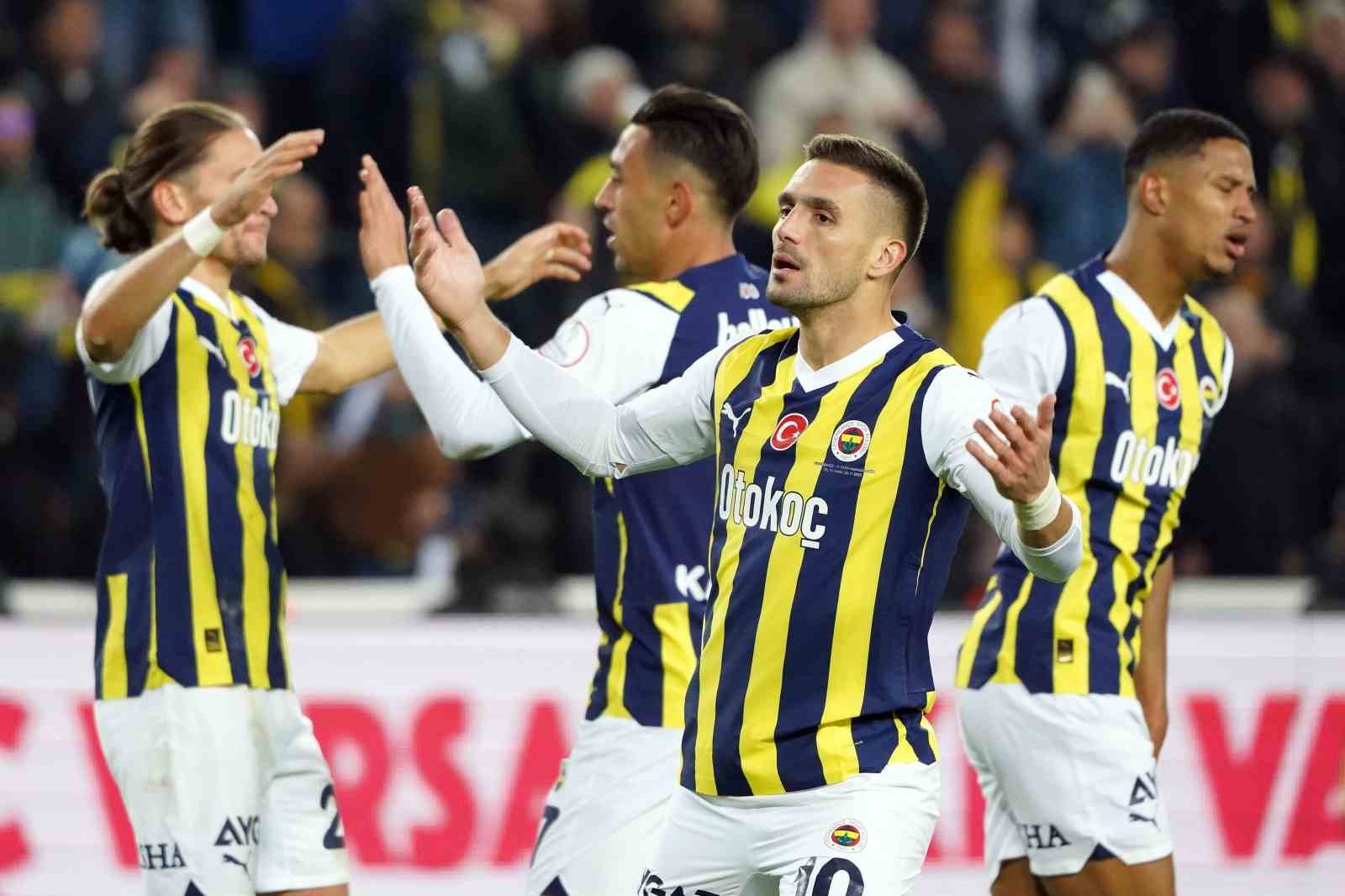 Fenerbahçe, zorlansa da kazandı! İşte maç analizi...