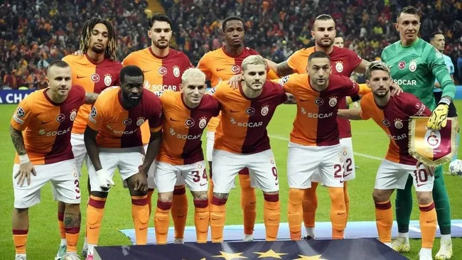 Galatasaray'da 6 ay boyunca tribünde oturacak!