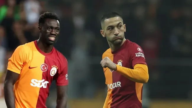 Galatasaray'da beklenmedik ayrılık!