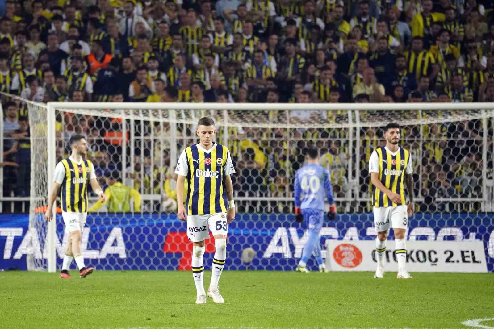 Fenerbahçe'de sezonun ilk mağlubiyeti…
