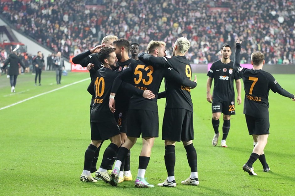 CANLI| Galatasaray - Başakşehir maçının linki
