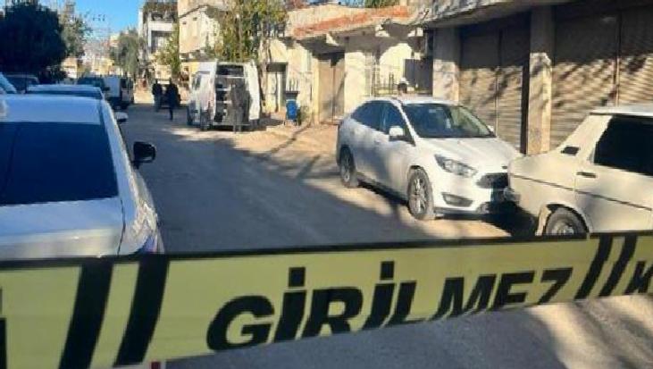 Elimdeki bomba' dedi, kuyumcuyu soymaya kalktı