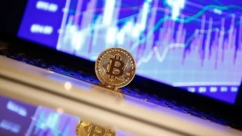 Bitcoin'de sert düşüş: 61 bin doların altını gördü