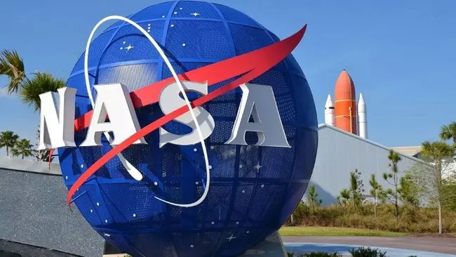 NASA yüzlerce personeli işten çıkardı