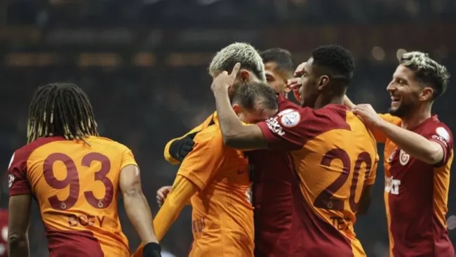 Galatasaray'ı bekleyen yoğun fikstür!