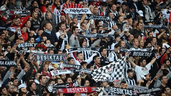 Galatasaray - Beşiktaş derbisinde deplasman yasağı kaldırıldı!